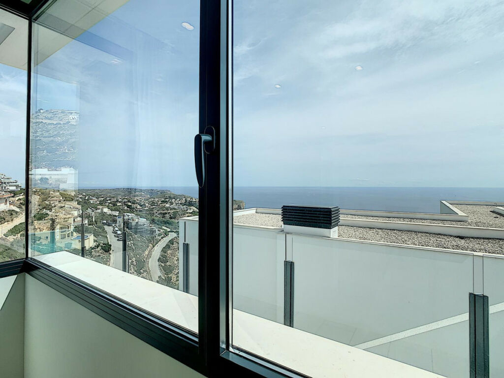 Detached Villa Benitachell Alicante - image 24