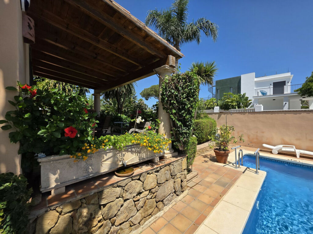 Detached Villa Marbesa Málaga - image 29