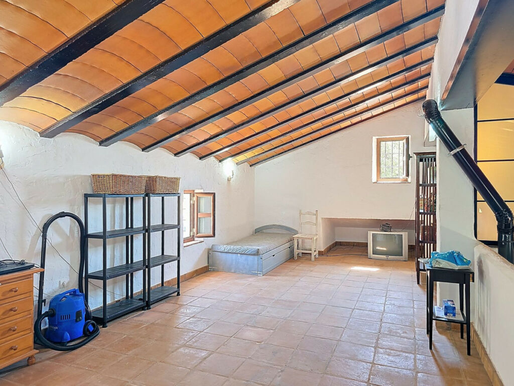 Detached Villa Riogordo Málaga - image 29