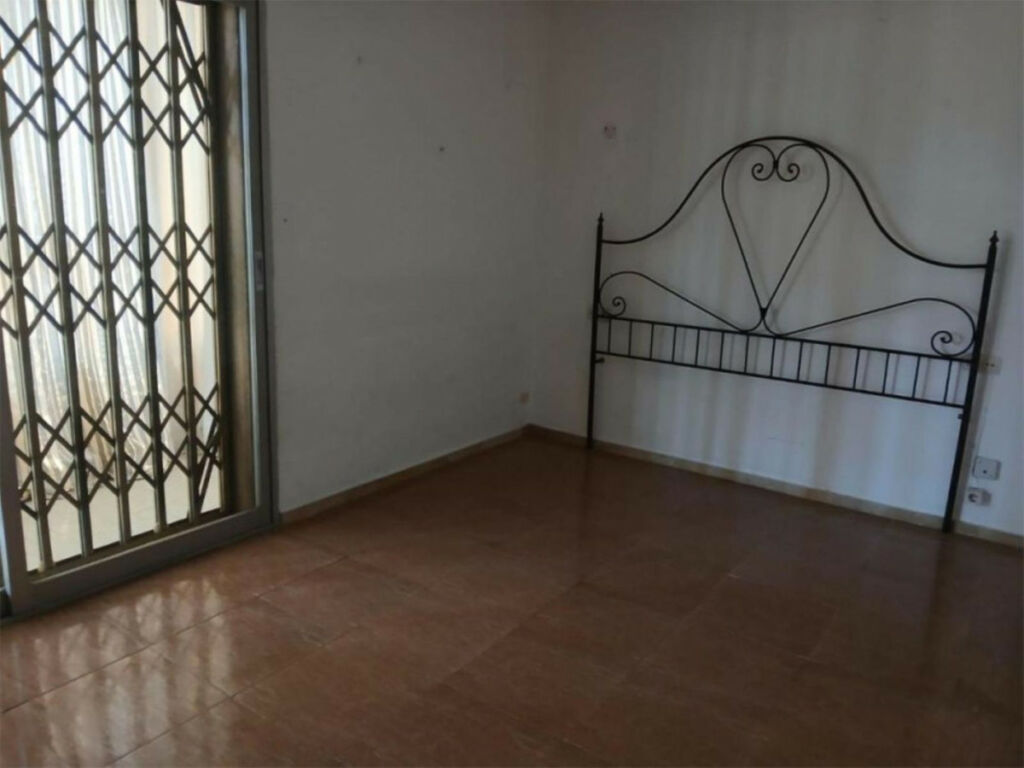 Middle Floor Apartment Marbella Málaga - image 3
