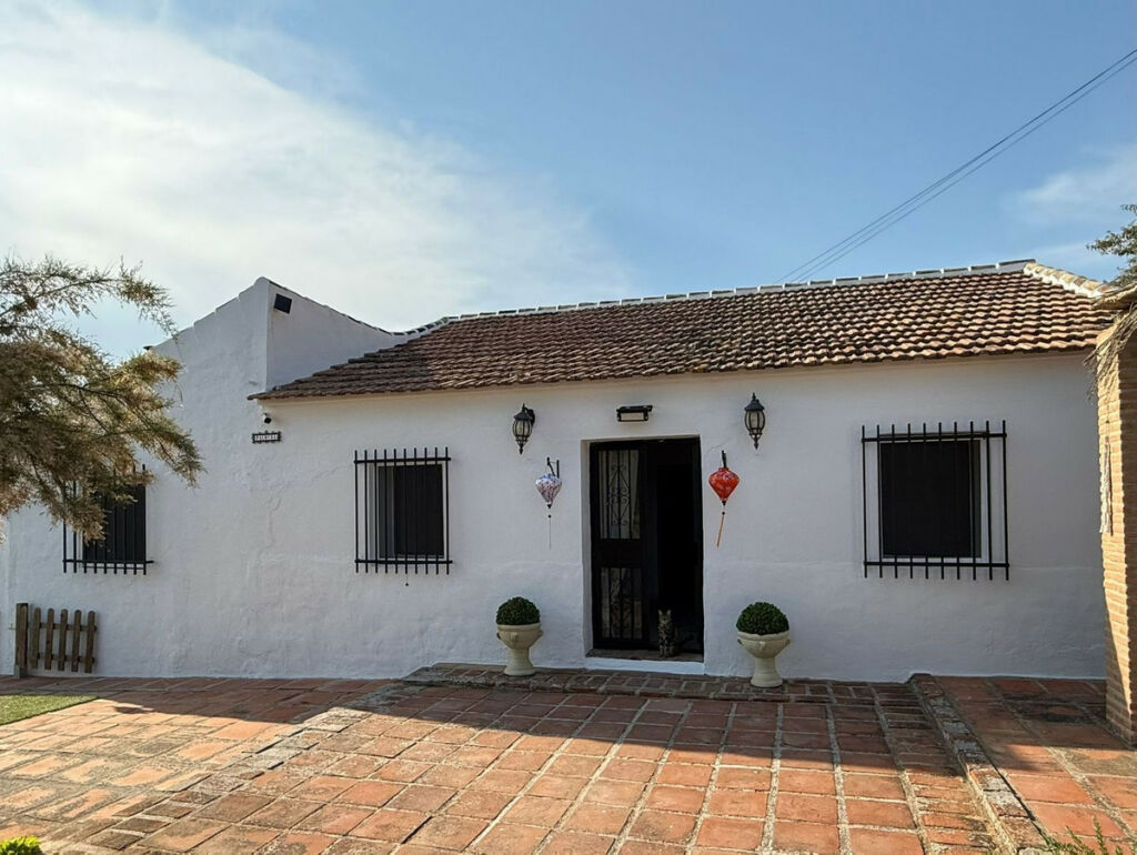 Finca - Cortijo Villanueva De La Concepcion Málaga - image 3