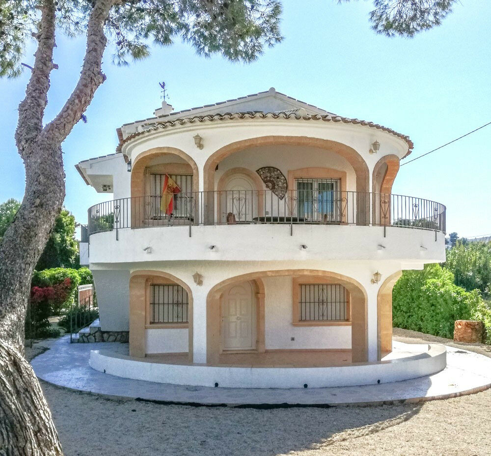 Detached Villa Javea Alicante - image 3