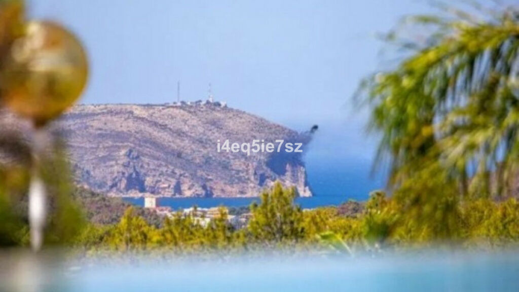 Detached Villa Javea Alicante - image 3