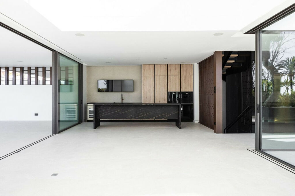 Semi-Detached House The Golden Mile Málaga - image 3