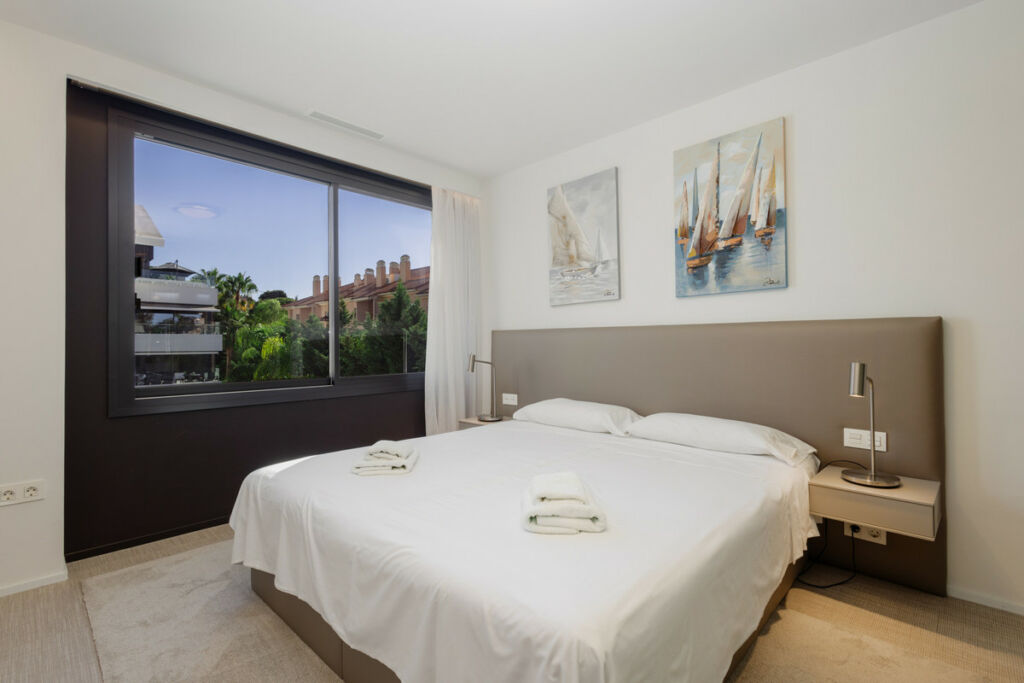 Middle Floor Apartment Carib Playa Málaga - image 3