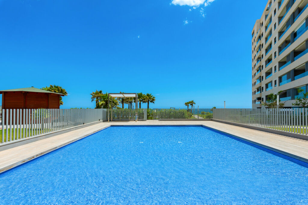 Middle Floor Apartment Punta Prima Alicante - image 3