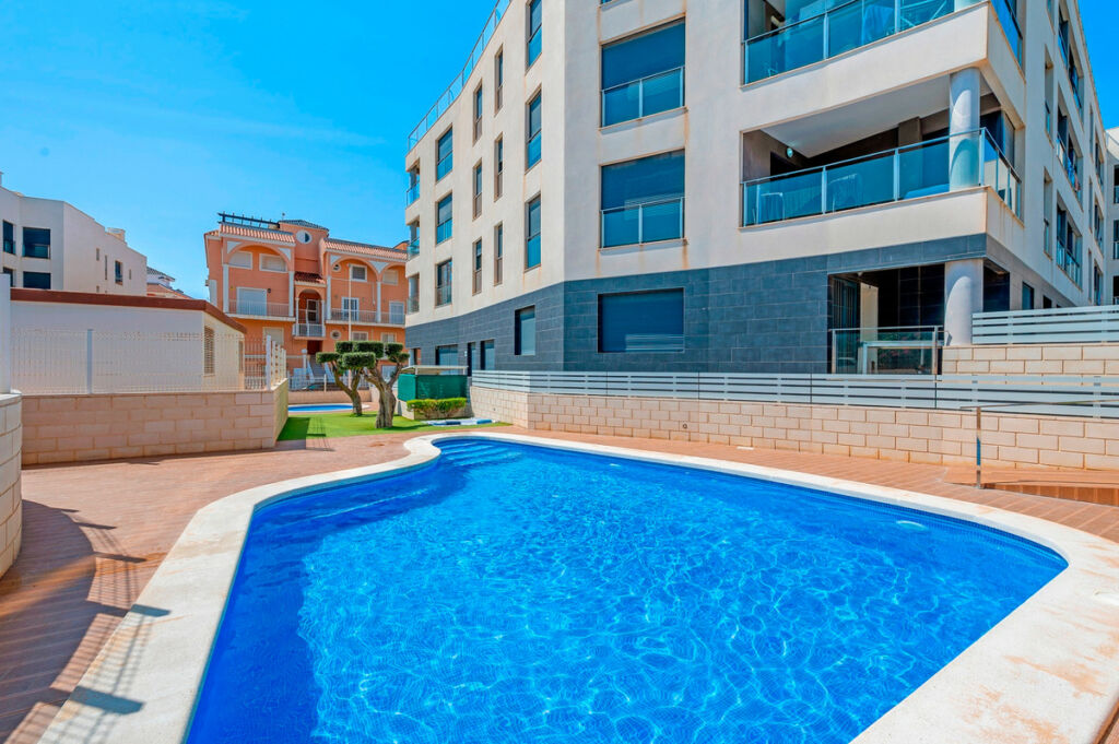 Penthouse La Mata Alicante - image 3