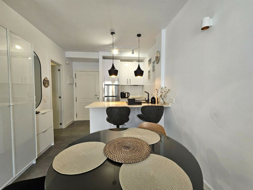 Ground Floor Studio Elviria Málaga - image 3