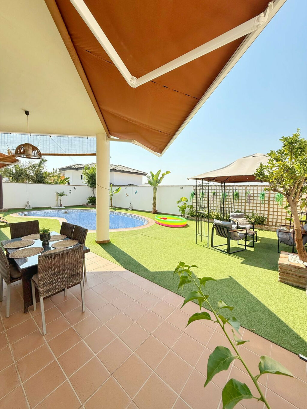 Detached Villa Sierrezuela Málaga - image 3