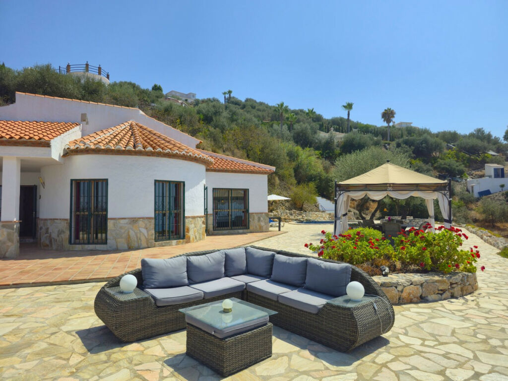 Detached Villa Arenas Málaga - image 3