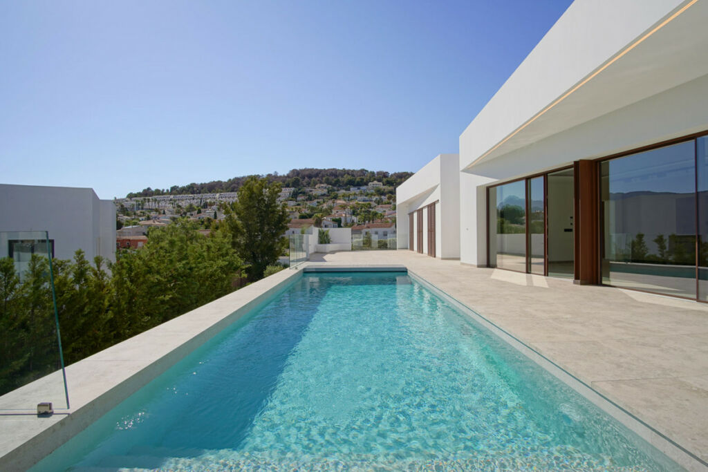 Detached Villa Benissa Alicante - image 3