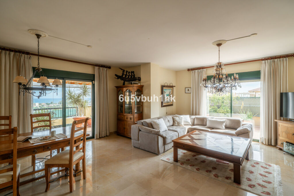 Penthouse San Pedro de Alcántara Málaga - image 3