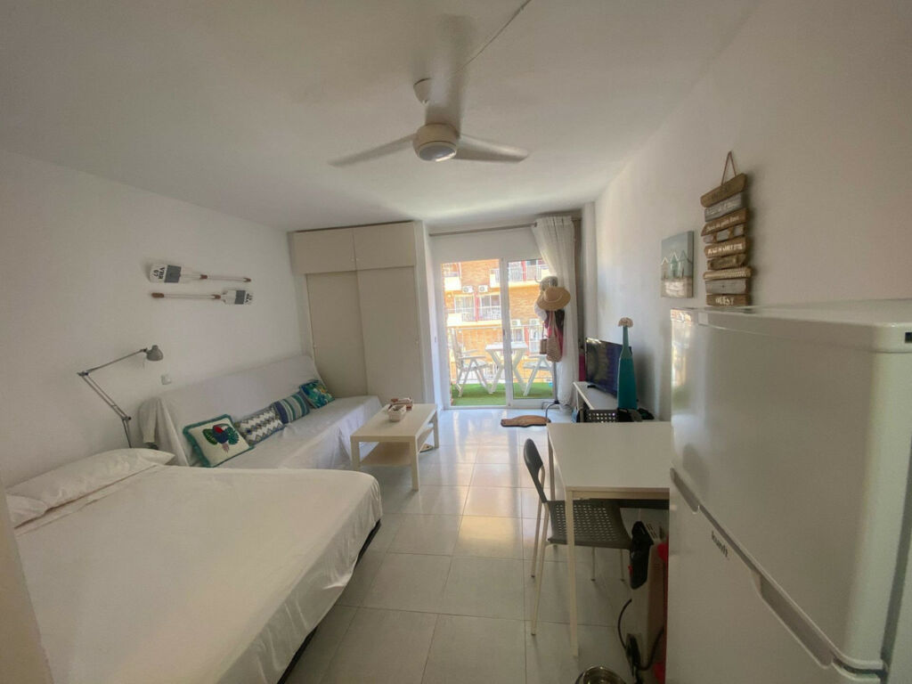 Middle Floor Studio Arroyo de la Miel Málaga - image 10