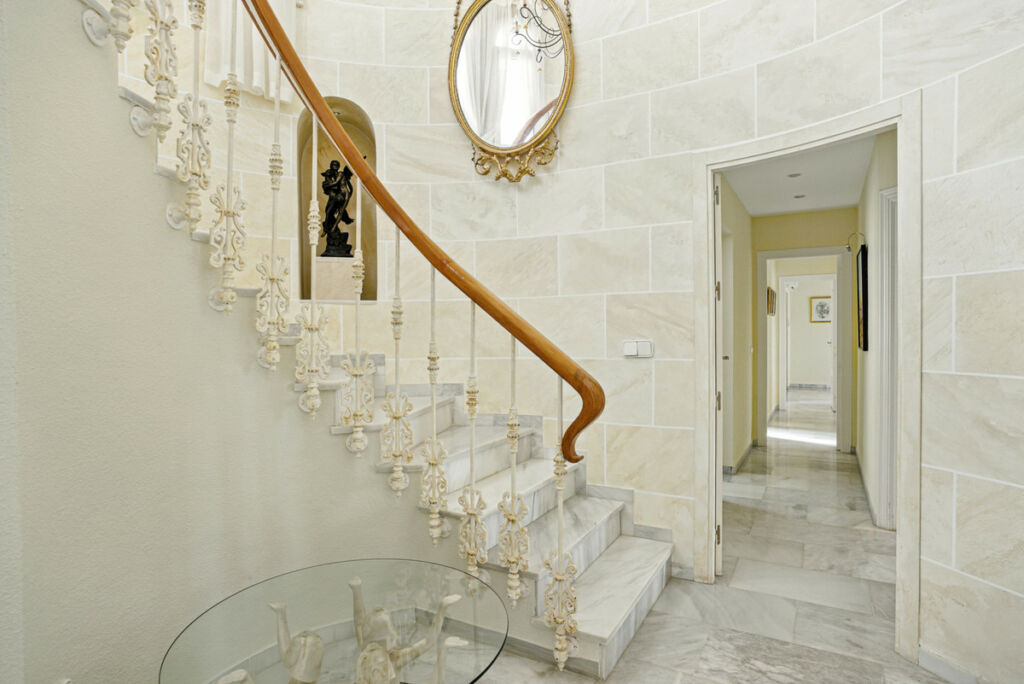 Detached Villa El Chaparral Málaga - image 21