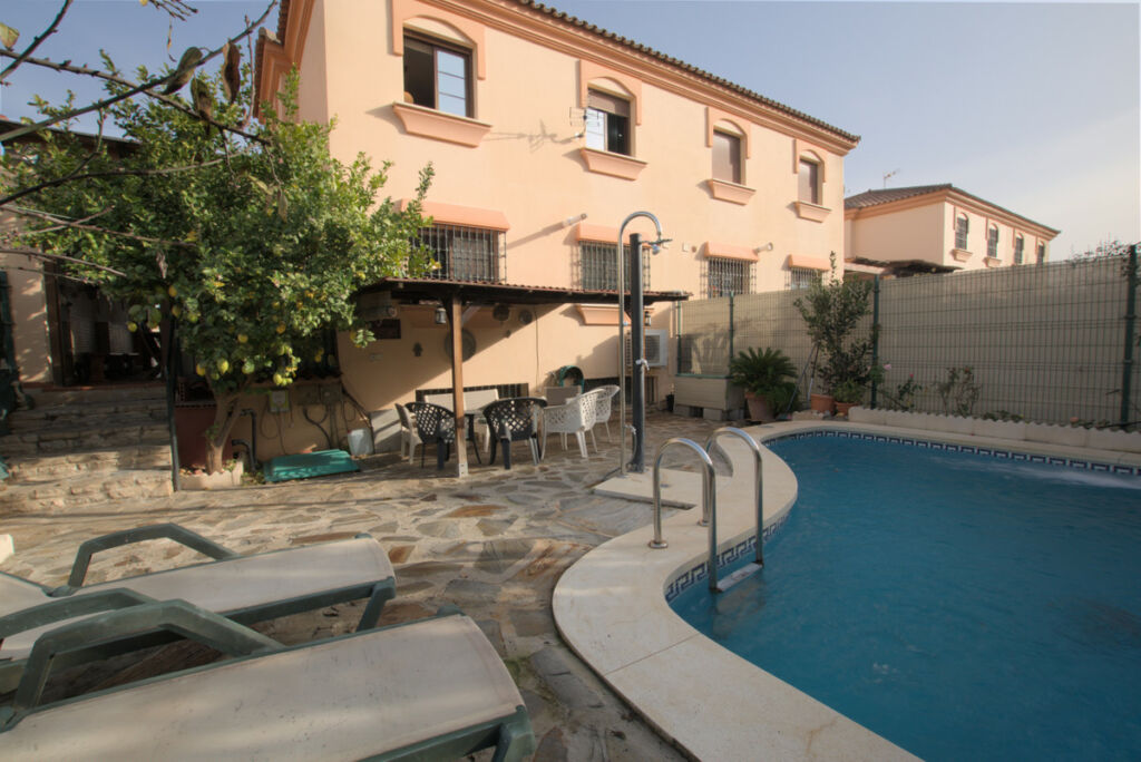 Townhouse Alhaurín de la Torre Málaga - image 3