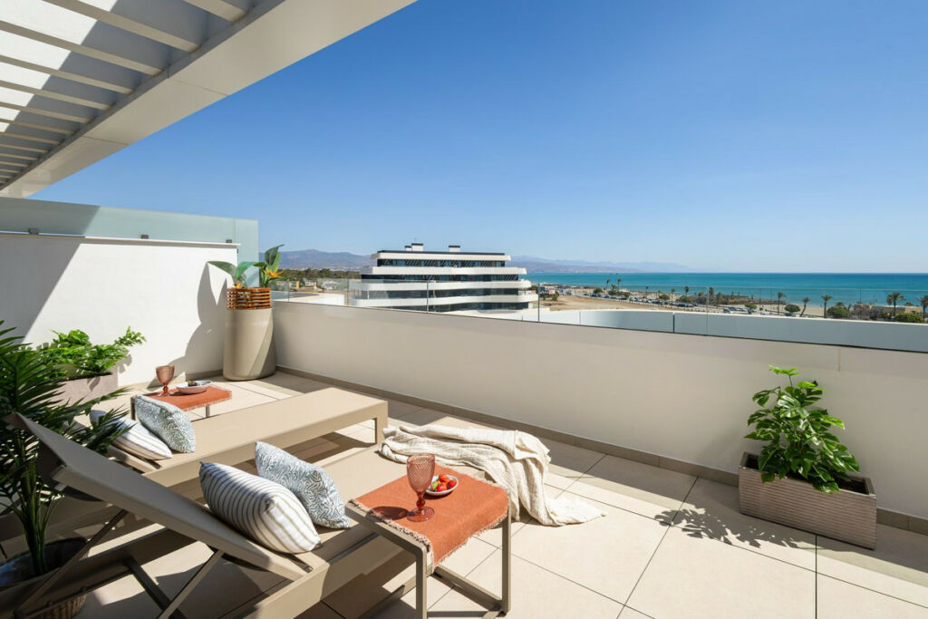 Penthouse Playamar Málaga - image 3