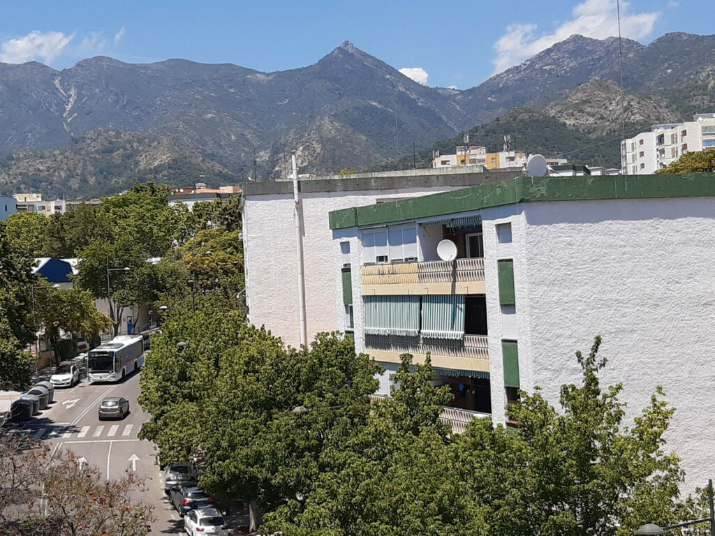 Top Floor Apartment Marbella Málaga - image 3