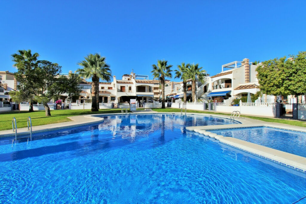 Penthouse Playa Flamenca Alicante - image 27