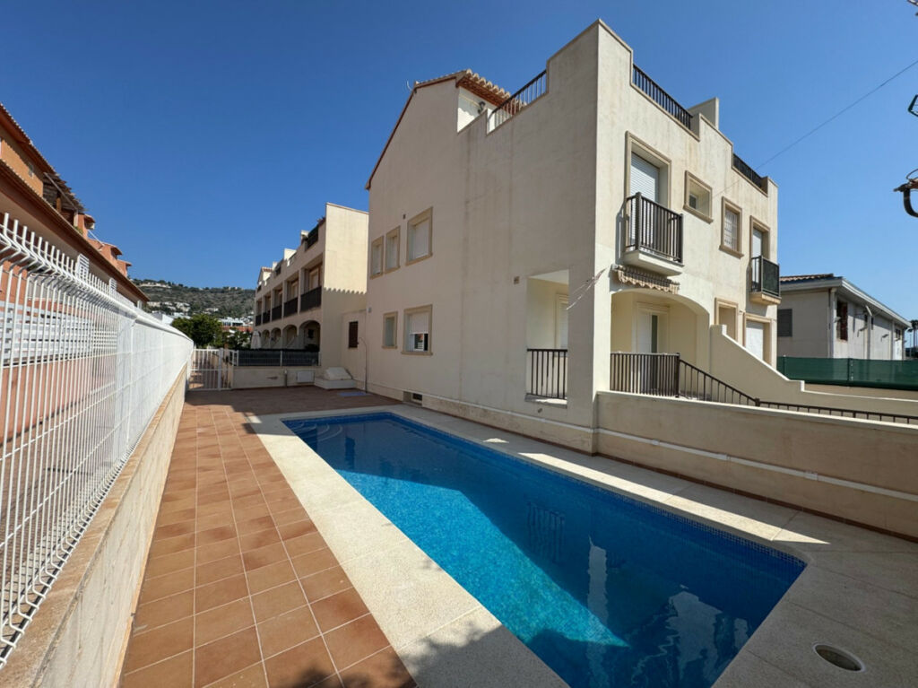 Townhouse Javea Alicante - image 3