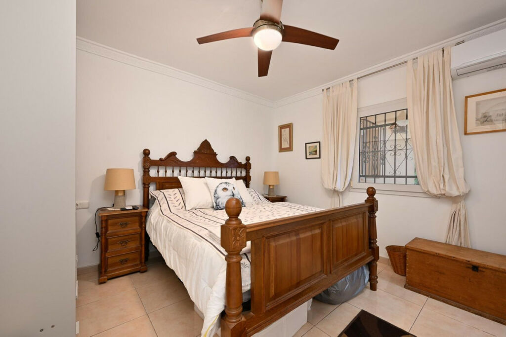 Detached Villa Alhaurín el Grande Málaga - image 3