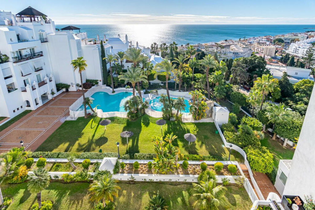Middle Floor Apartment Torremolinos Centro Málaga