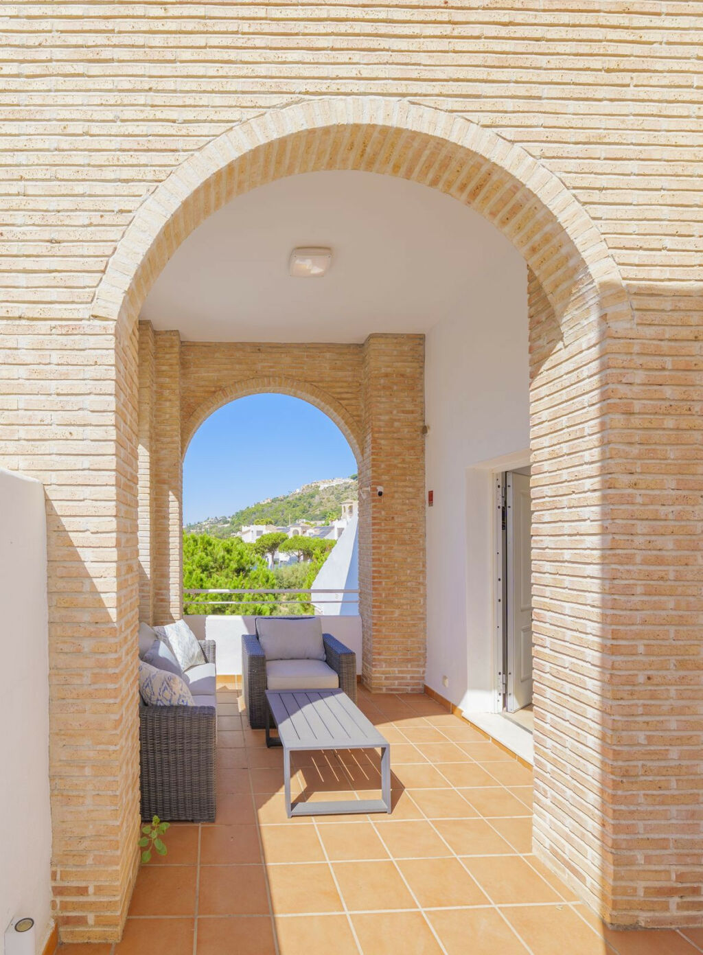Semi-Detached House Benalmadena Málaga - image 3