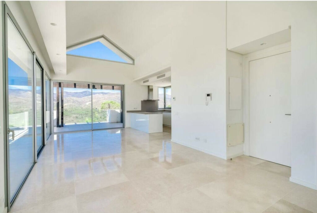 Penthouse Benahavís Málaga - image 3