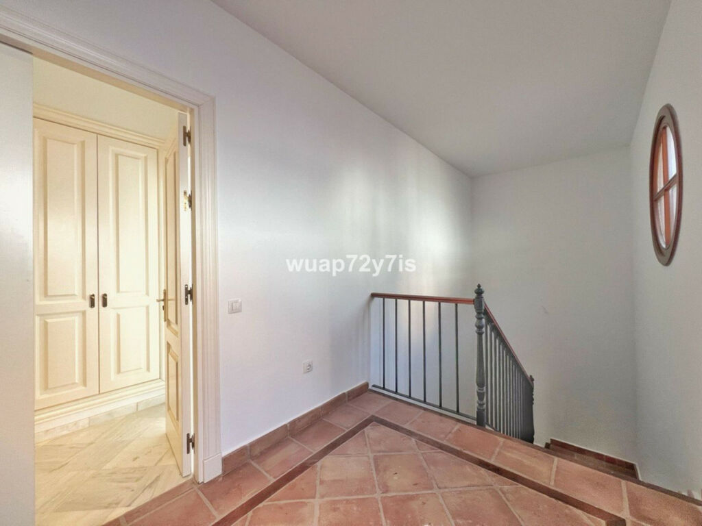 Semi-Detached House Benahavís Málaga - image 3