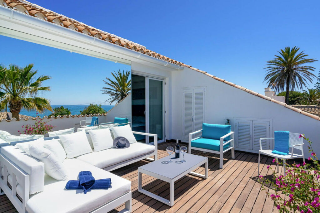 Detached Villa Marbesa Málaga - image 3