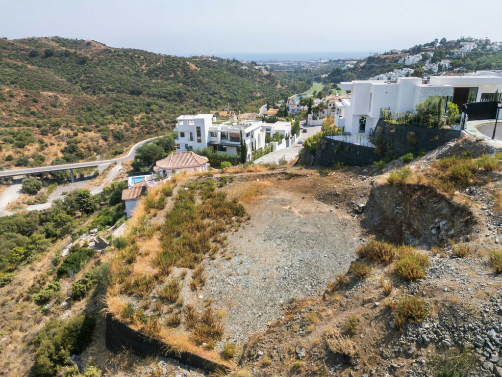 Residential Plot La Quinta Málaga - image 3
