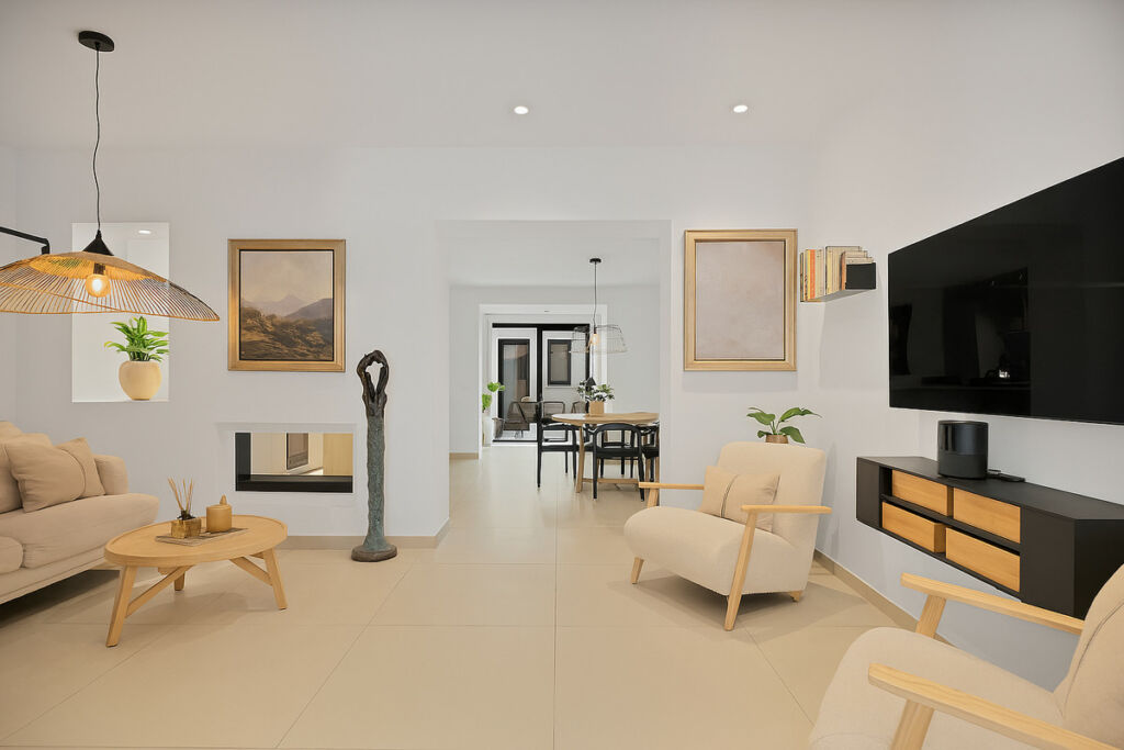 Ground Floor Apartment Estepona Málaga - image 3