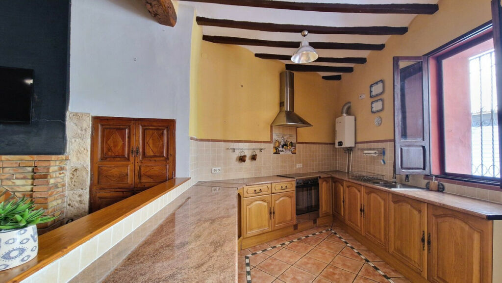 Townhouse Tárbena Alicante - image 3