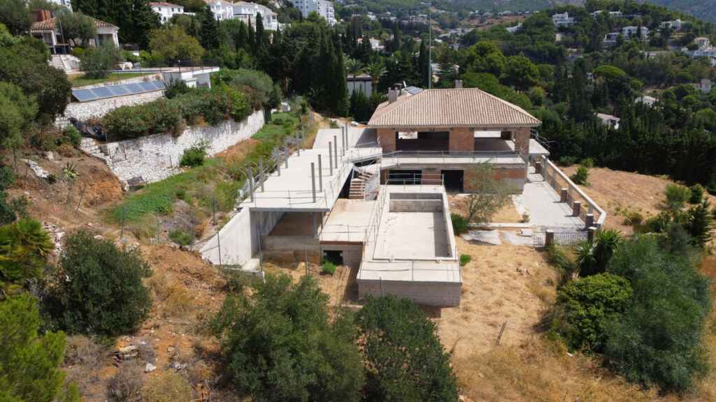 Detached Villa Mijas Málaga - image 3