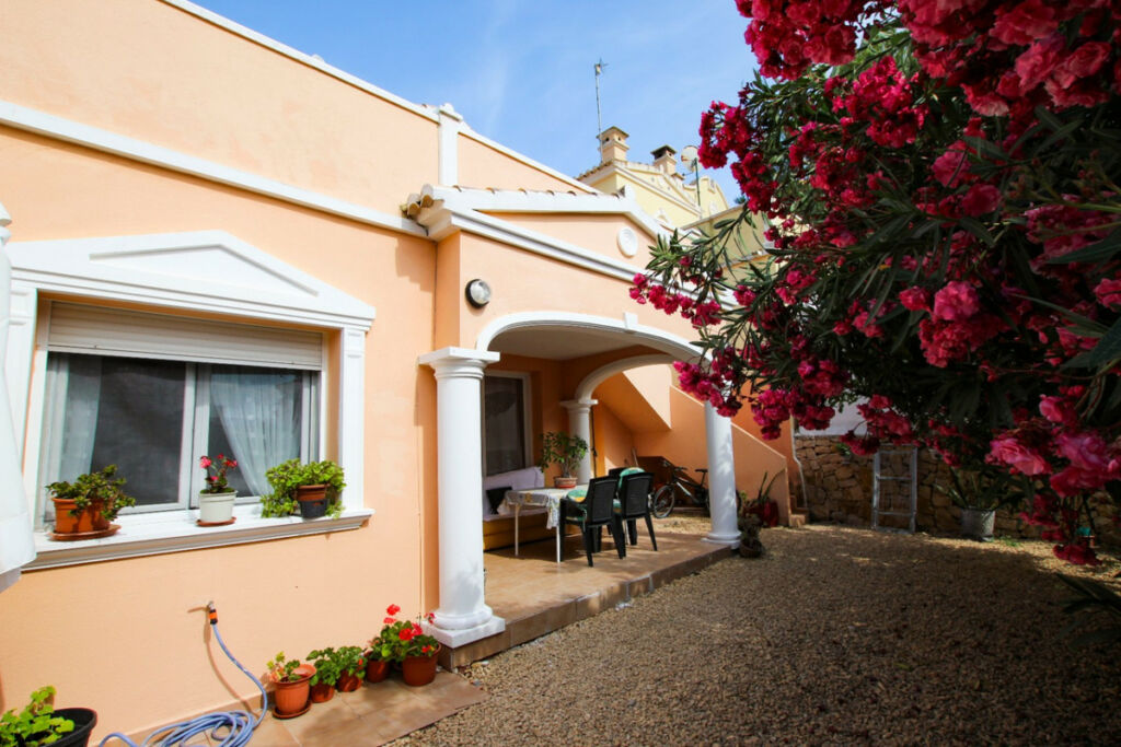Bungalow Calpe Alicante - image 3
