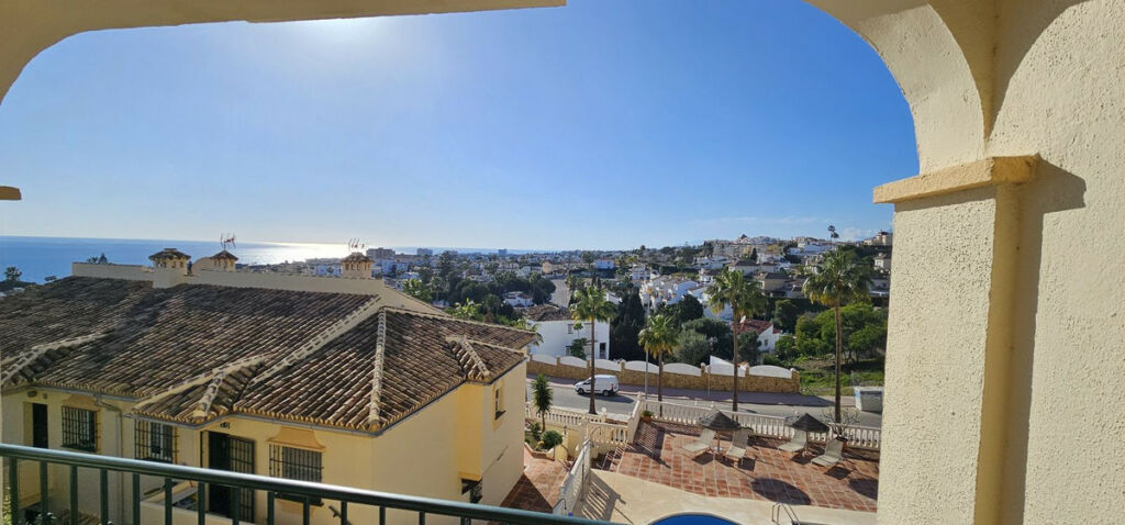 Middle Floor Apartment Riviera del Sol Málaga - image 3