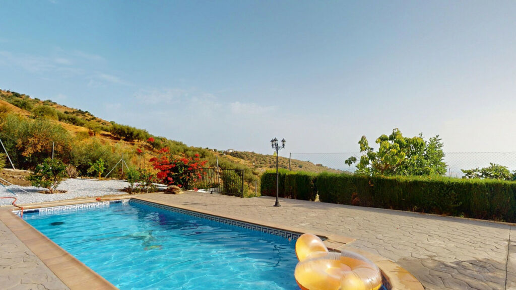 Detached Villa Arenas Málaga - image 3