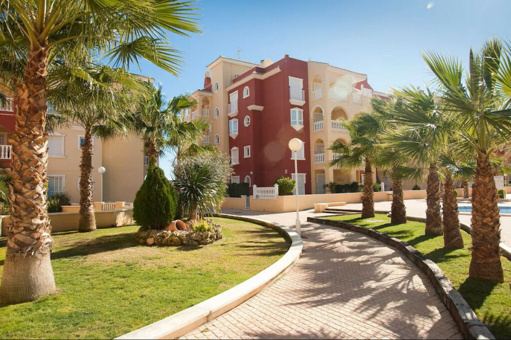 Ground Floor Apartment Los Alcazares Murcia - image 3
