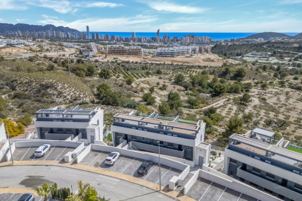 Penthouse Duplex Finestrat Alicante - image 3