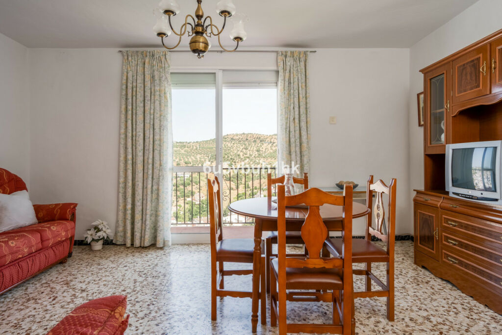 Townhouse Tolox Málaga - image 4