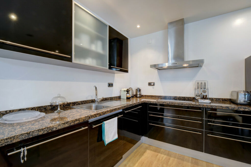 Ground Floor Apartment Marbella Málaga - image 3