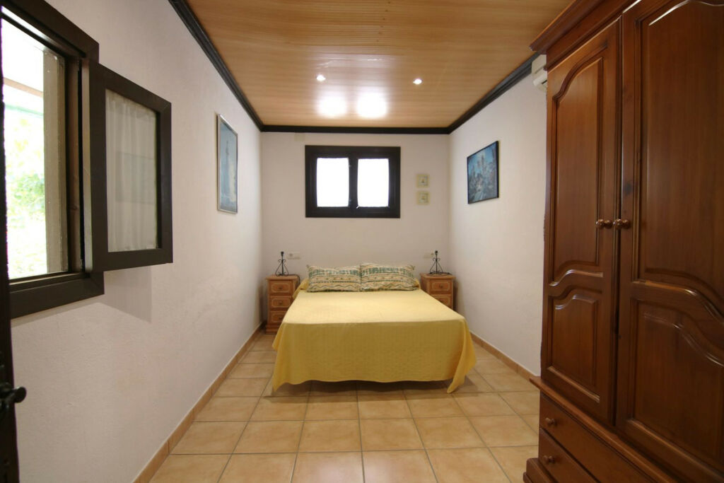 Detached Villa Pizarra Málaga - image 4