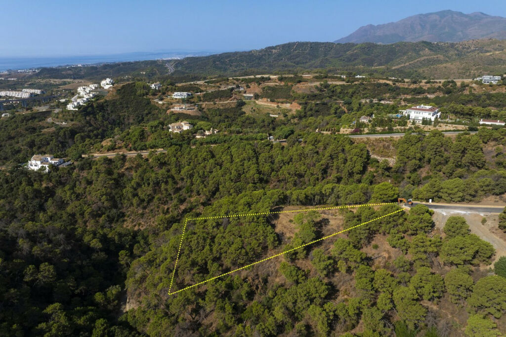 Residential Plot Benahavís Málaga - image 8