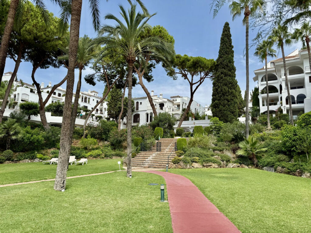 Ground Floor Apartment The Golden Mile Málaga - image 30