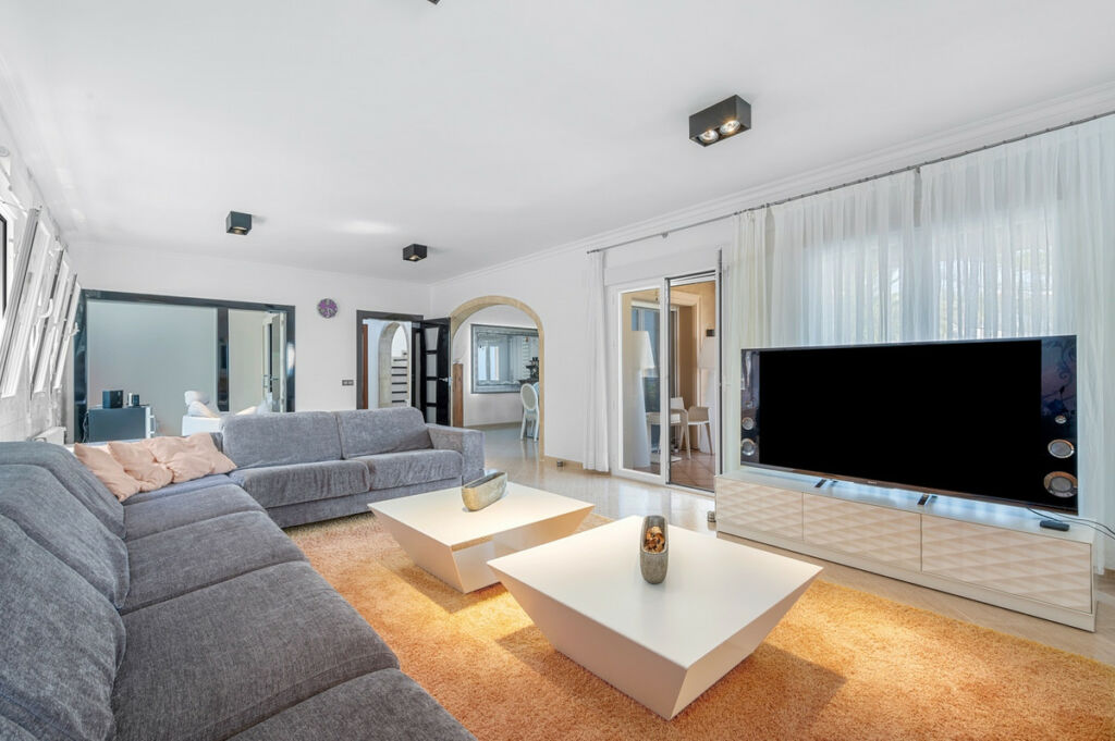Detached Villa Benissa Alicante - image 30