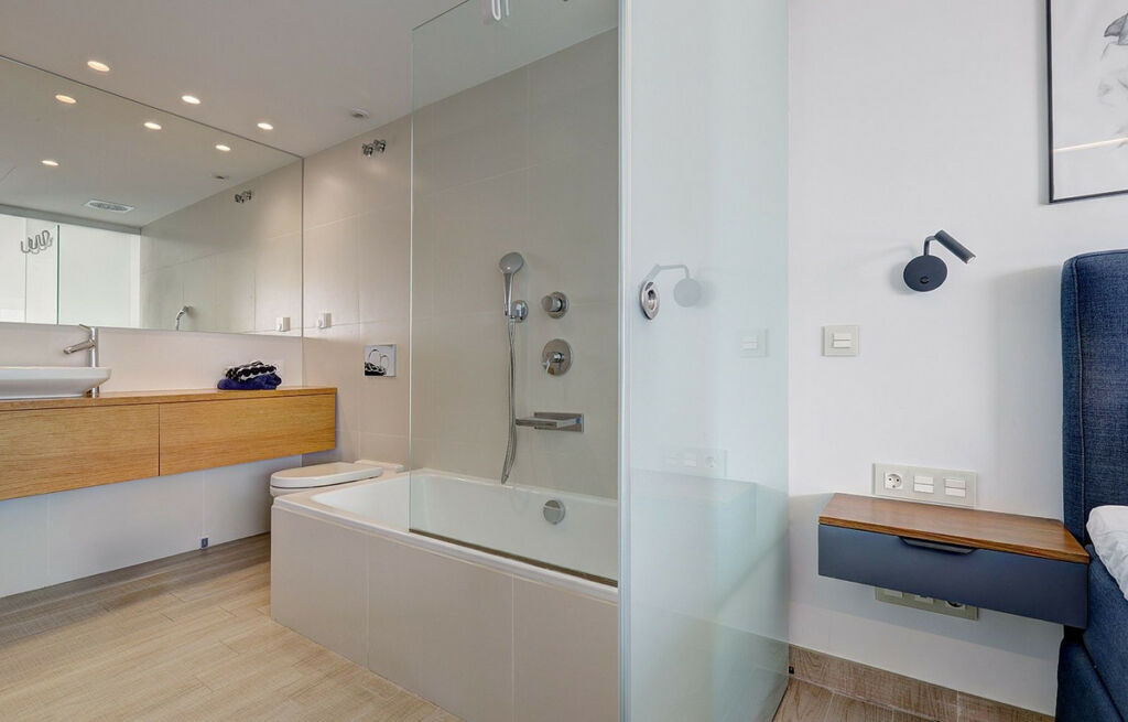 Middle Floor Apartment Fuengirola Málaga - image 30