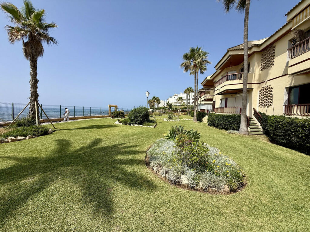 Middle Floor Apartment Mijas Costa Málaga - image 30