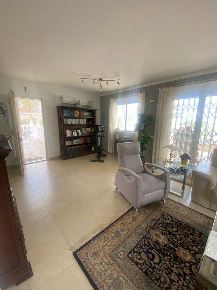Detached Villa Algorfa Alicante - image 30