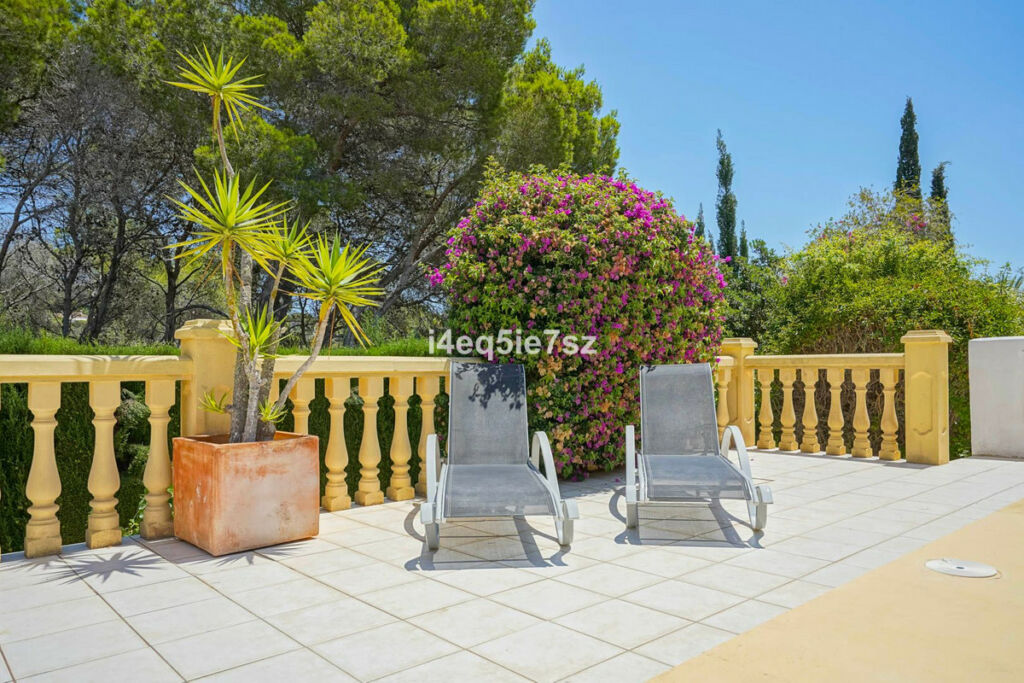 Detached Villa Javea Alicante - image 30