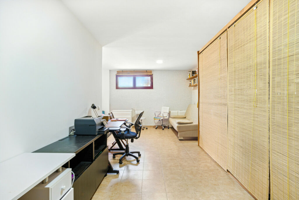 Townhouse Benahavís Málaga - image 30