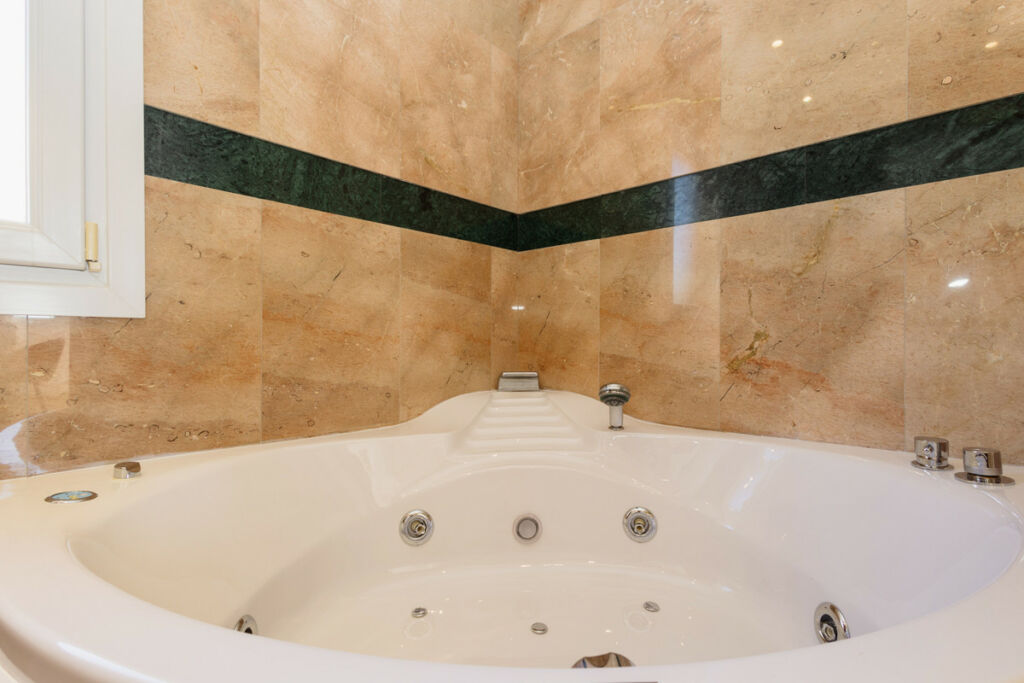 Penthouse Nueva Andalucía Málaga - image 30